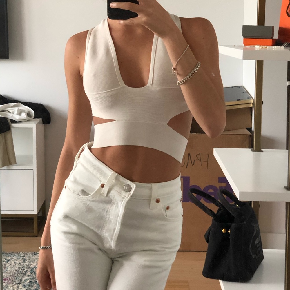 RYTHM OF GRACE - WHITE TOP